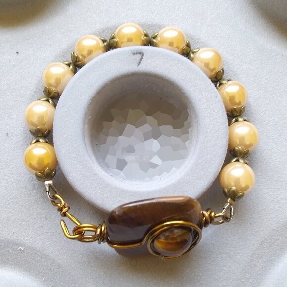 TigerEye & Shimmering AB Glass Beaded Bracelet! Handmade & One-of-a-kind Jewelry - Picture 10 of 11